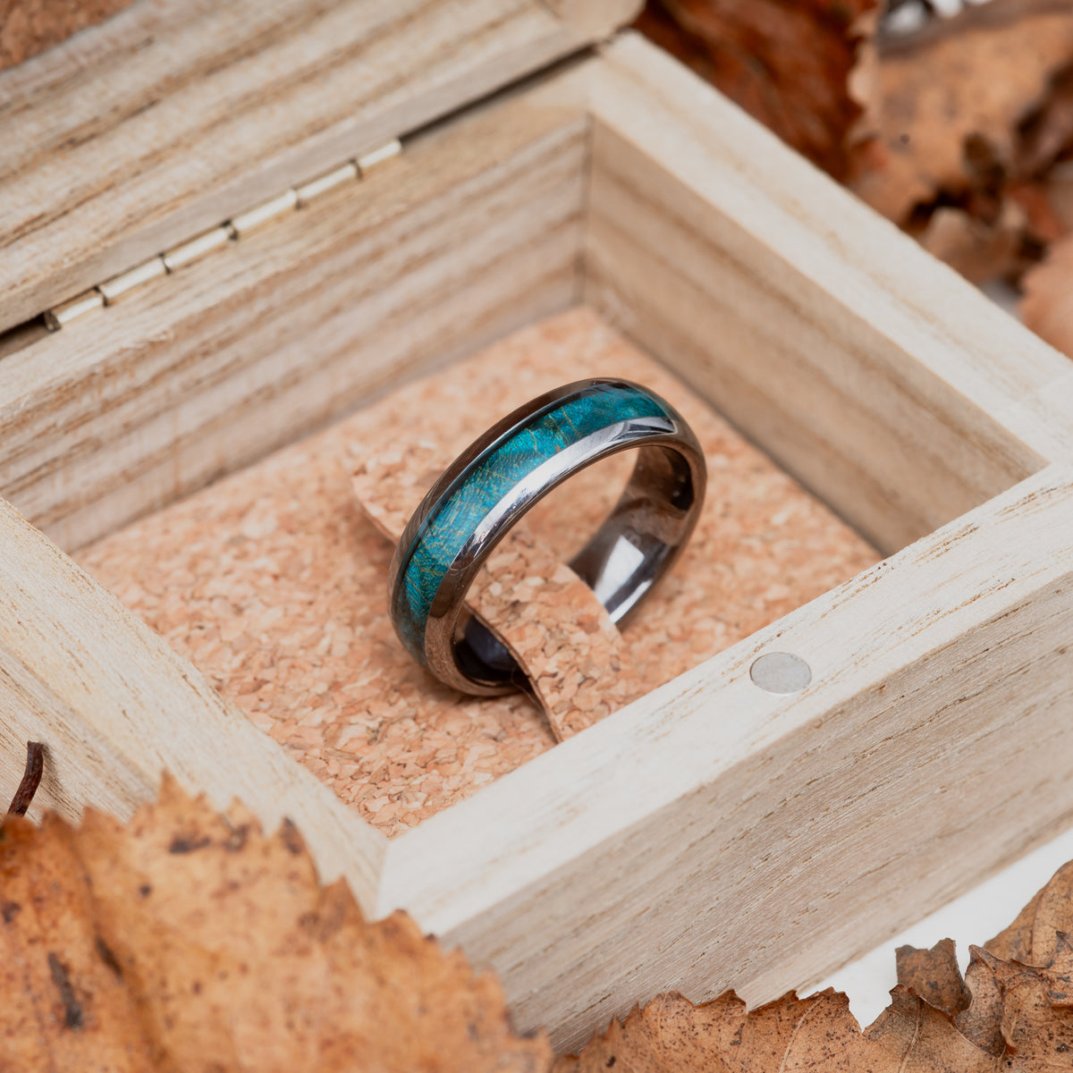 COVE | 6mm Maplewood Tungsten Ring