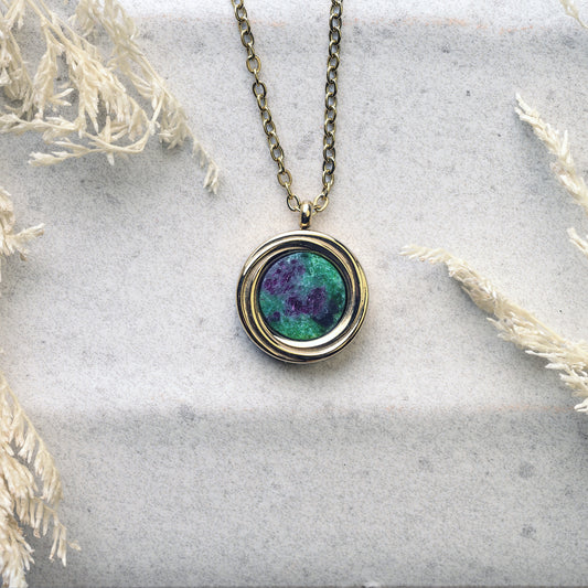 Womens Jewellery Gold Plated Malachite Circular Pendant Necklace | Elara
