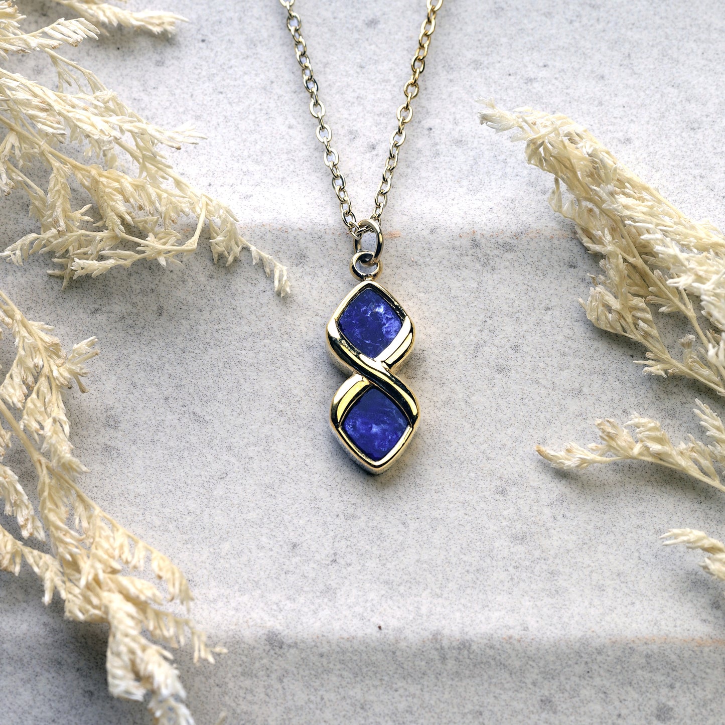 Gold Plated Infinity Pendant Necklace inlaid with Lapis Lazuli Stone for Women  | NAHLA