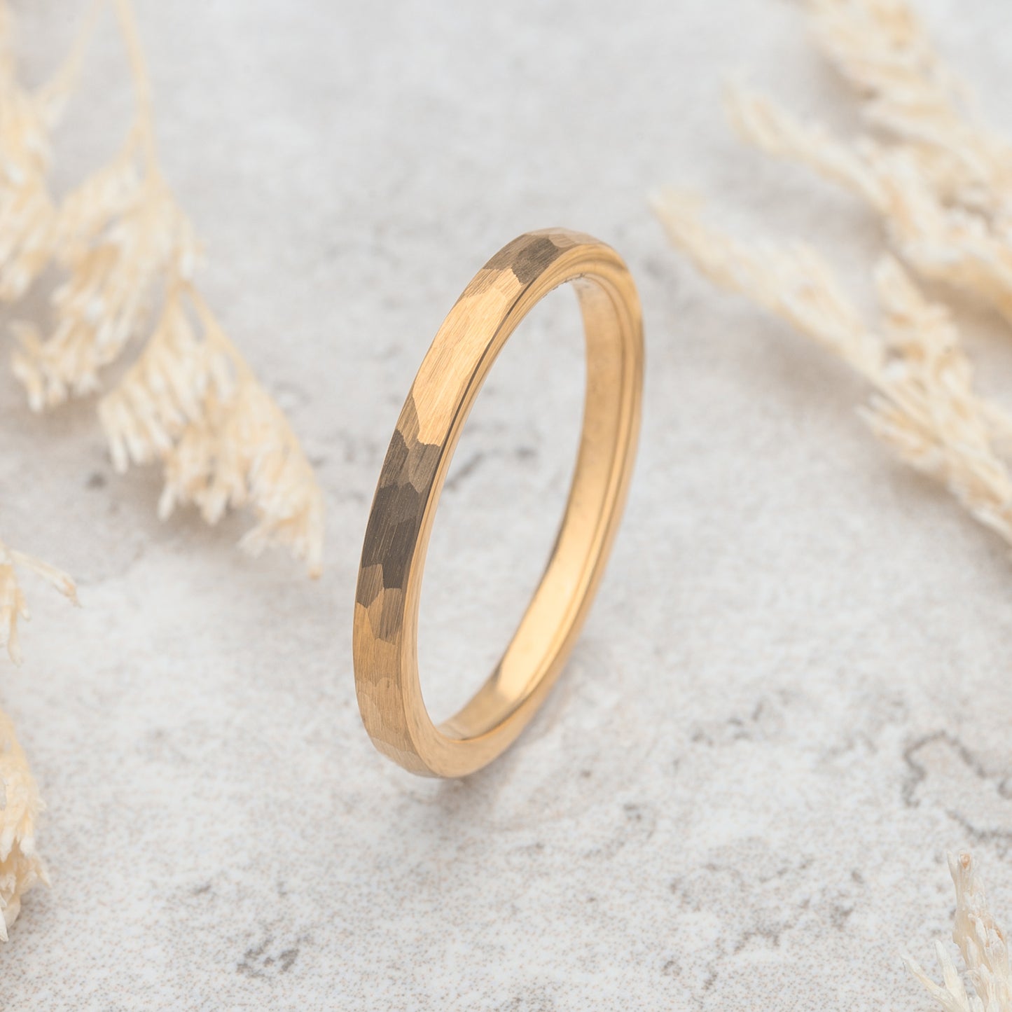 Hammered Gold Ring Tungsten Steel Wedding Band for Women 2mm | GOLD 2MM