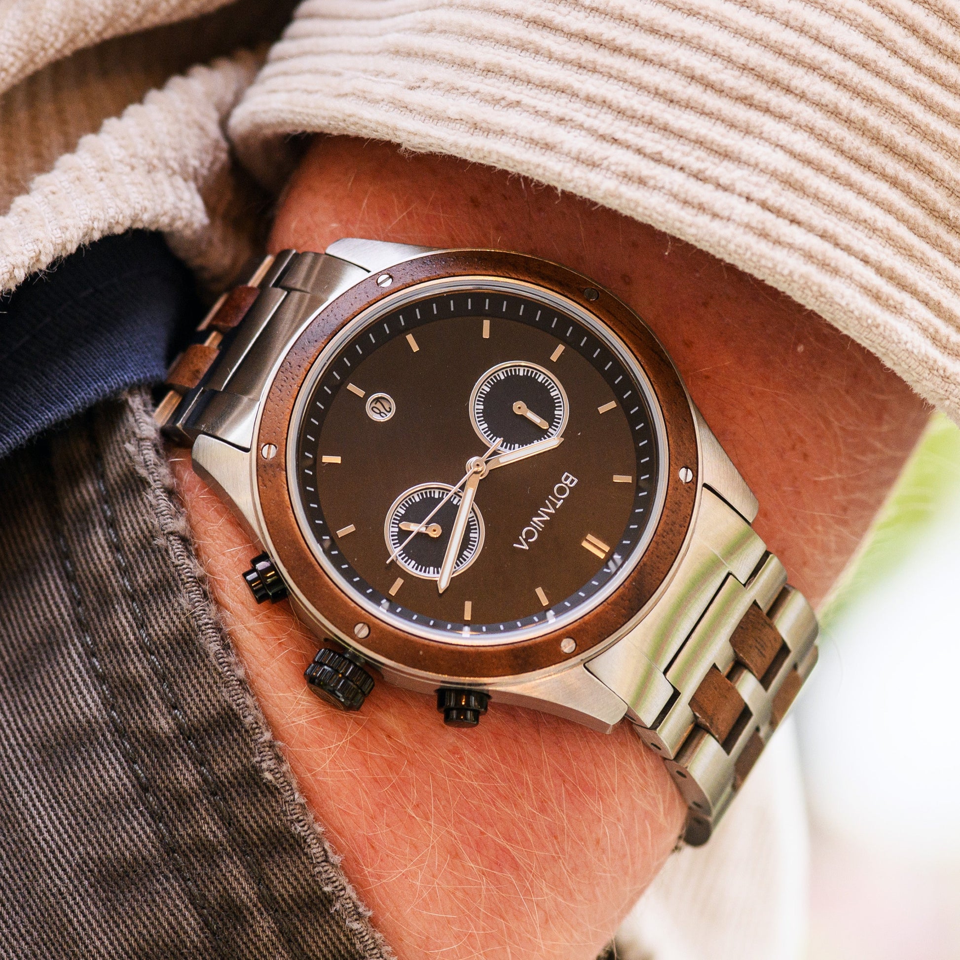 Mens Waterproof Walnut Wood Black Stainless Steel Chronograph