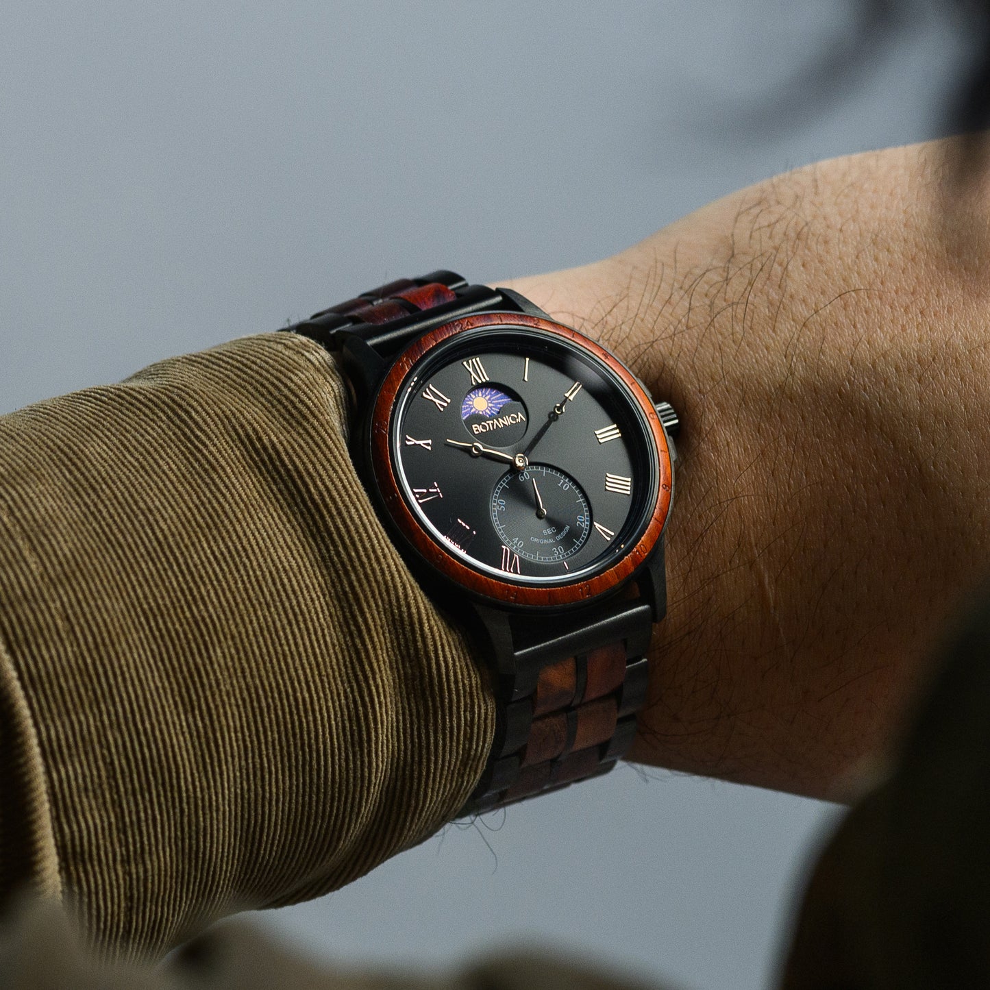 Quartz Wooden Watch for men with Sundial - Rosewood & Black Dial | Summit