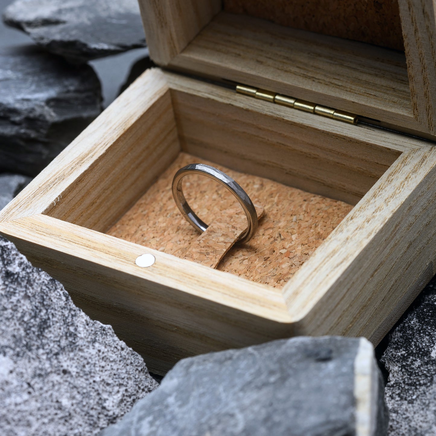 Women's Hammered Silver Ring Tungsten Steel Wedding Band 2mm | SILVER 2MM