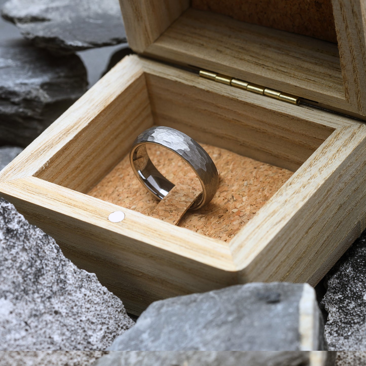 Hammered Silver Tungsten Ring for Men Wedding Band | Silver 6mm