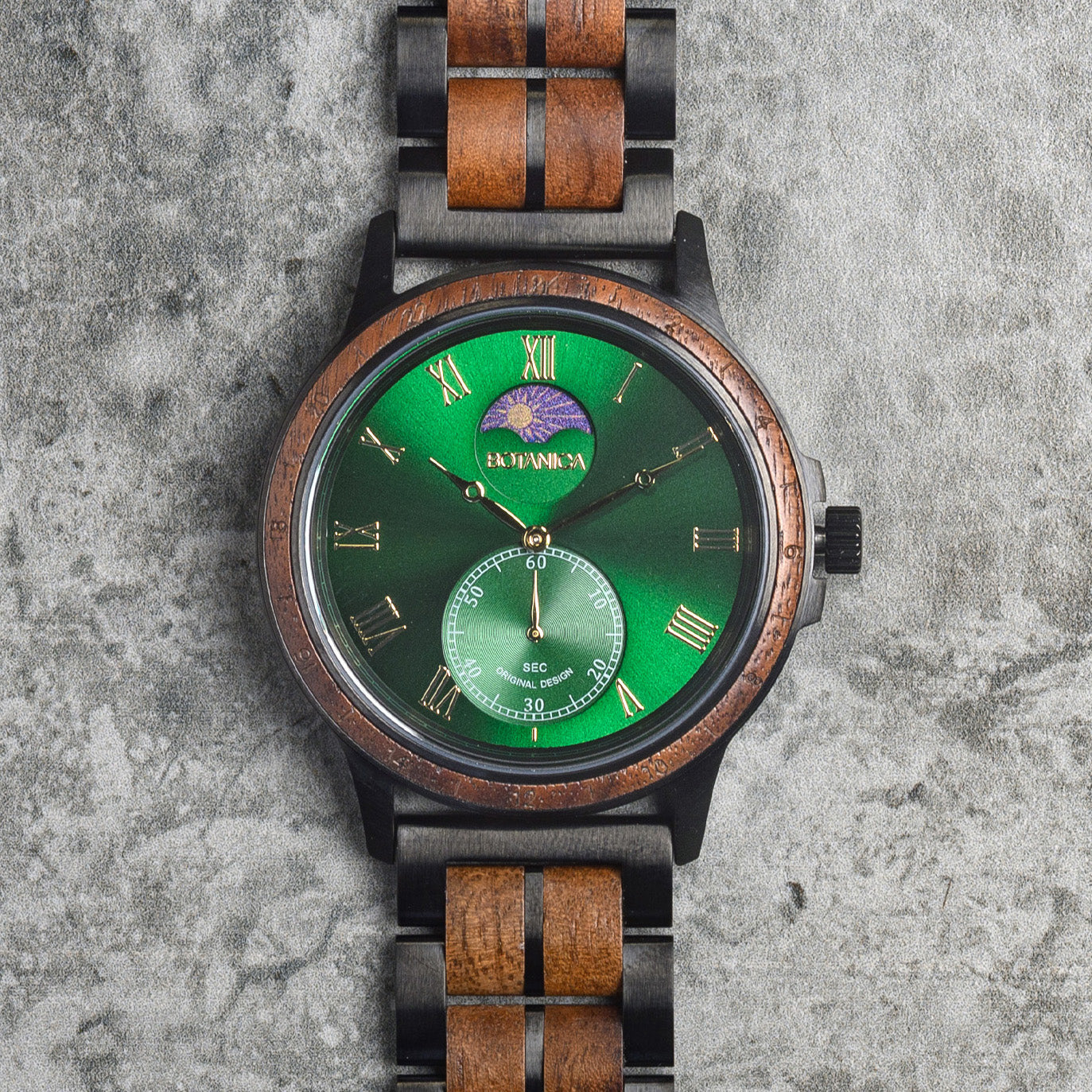 Quartz Wooden Watch for men with Sundial - Walnut & Green Dial | Ecliptic
